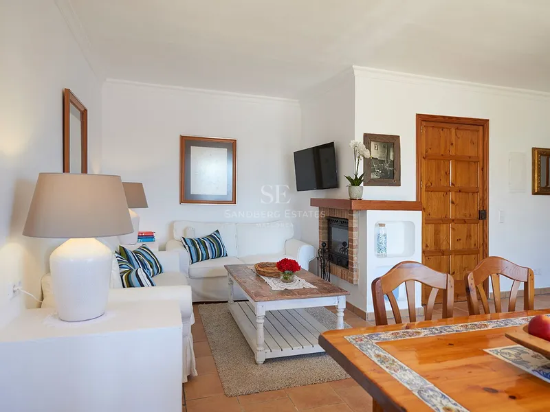 2-Apartment Villa with Holiday Licence for Sale in Port Andratx — photo 10
