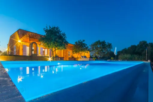 Porto Cristo, charming finca in typical Mallorcan style with modern furniture, near Portocristo — photo 1