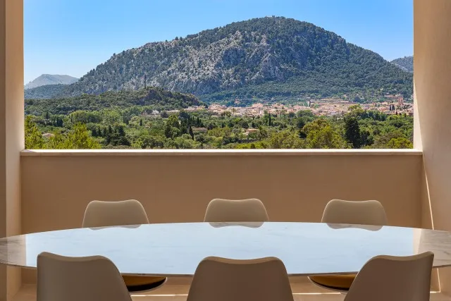 Magnificent, renovated villa with incredible sea views for sale in Pollensa, North Mallorca — photo 3