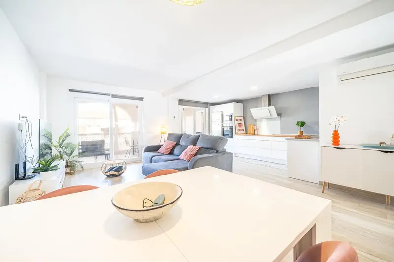 We exclusively present this penthouse in the sought-after area of Colonia de Sant Jordi. — photo 12