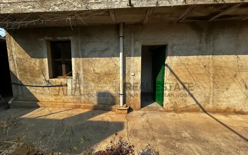 Sky Real Estate sells this traditional Mallorcan house with great potential in Ariany — photo 3