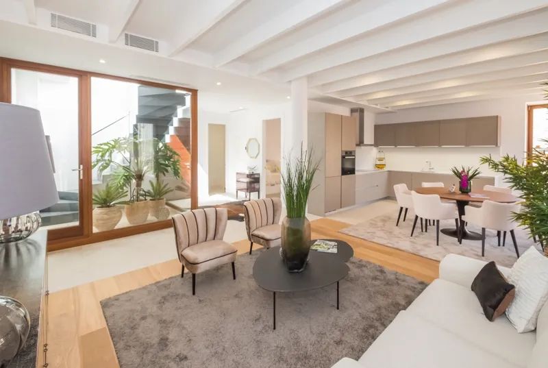 Duplex penthouse with terrace in the center of Palma — photo 1