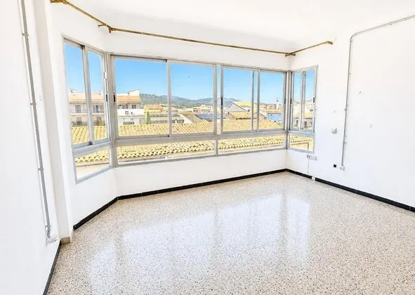 Flat / apartment in Pobla (Sa) — photo 1