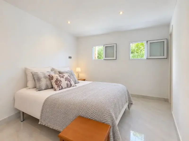 Este atractivo apartamento se encuentra en Palma, a pocos minutos a pie de Porto Pi y cerca de tiendas, restaurantes y todos los servicios n — photo 8
