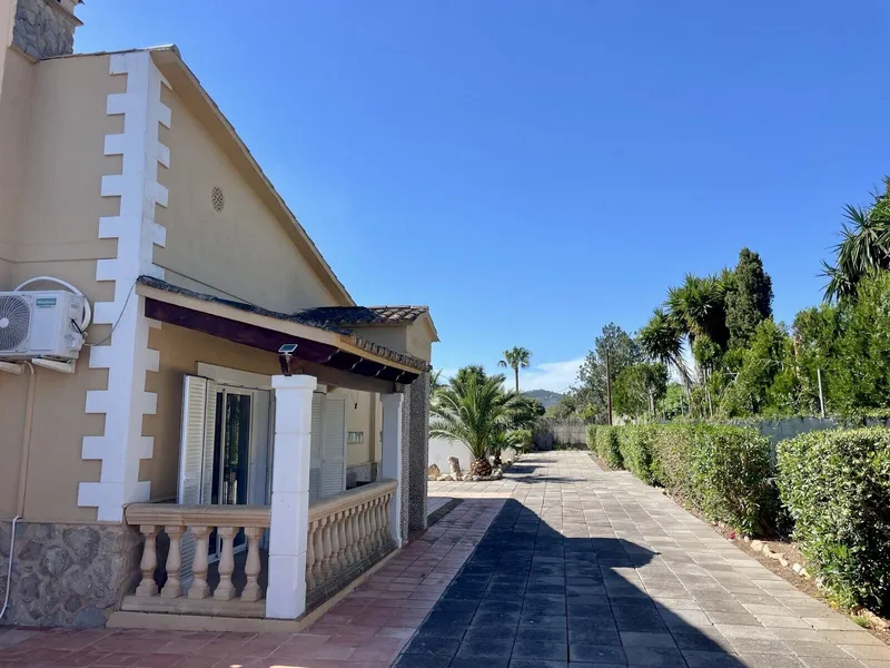 Finca with guest house in a quiet area, not far from Llucmajor — photo 11