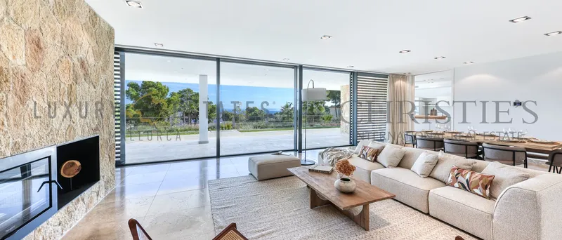 Large new build villa in Sol de Mallorca with beautiful sea views — photo 3