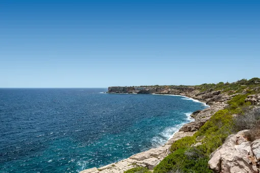 Cala Figuera, Fully Renovated House on the Second Sea Line with Sea Views in Es Cap des Moro — photo 7