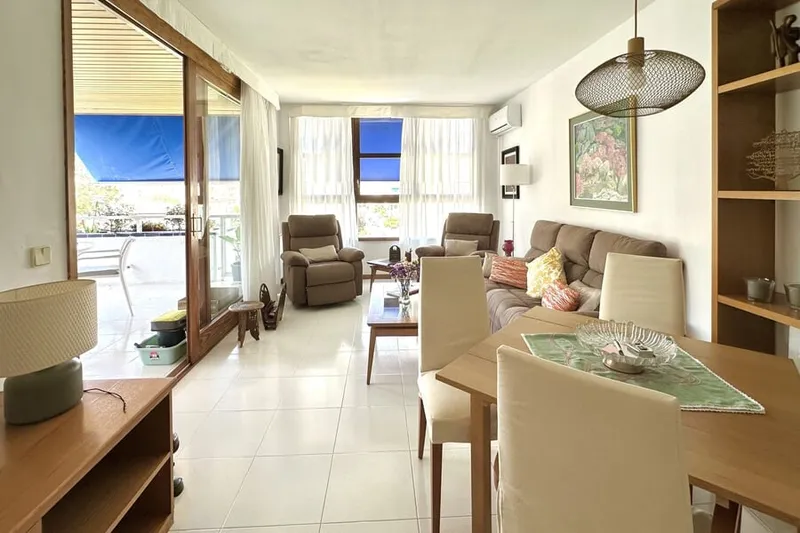 Fantastic apartment near the sea with terrace in Cala Nova — photo 7