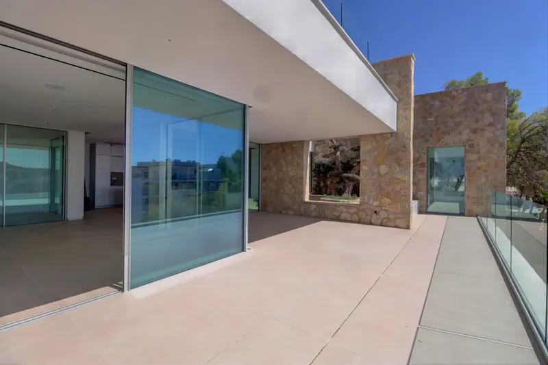 Welcome to this impressive luxury villa in Santa Ponsa, municipality of Calvià - one of the most sought-after residential areas in the south — photo 11