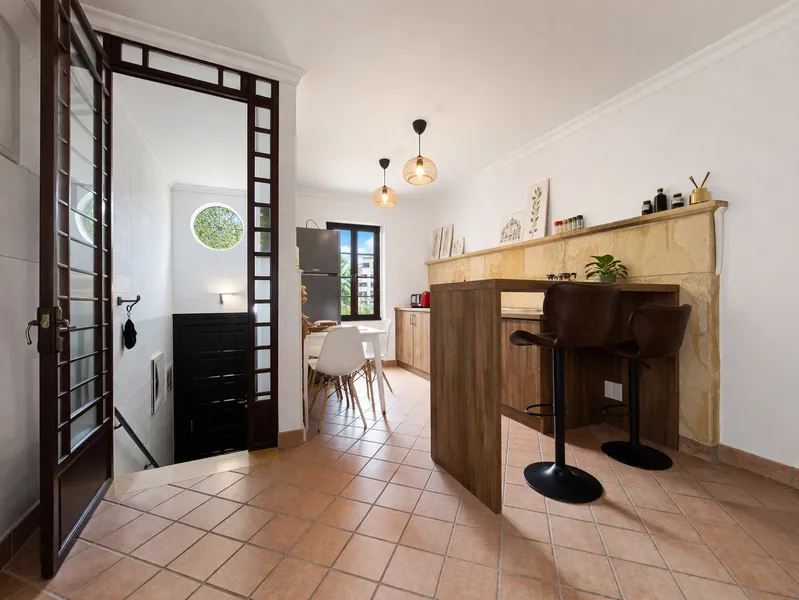 Elegant apartment with private roof terrace in the heart of Palma, with direct access to La Rambla — photo 3