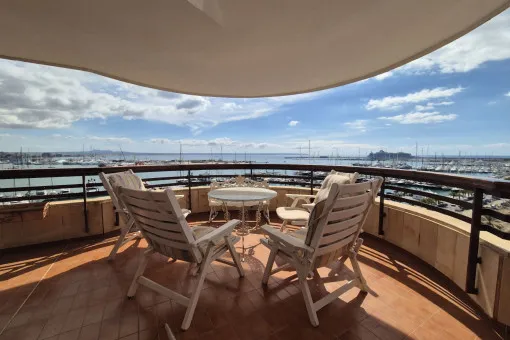 Paseo Marítimo Palma, exclusive apartment on the Paseo Marítimo with large balcony and breathtaking views — photo 3