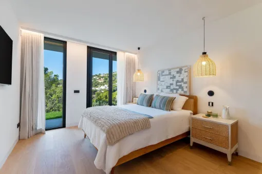 Puerto Andratx, Unique Villa Consisting of a Main House and 2 Guest Houses with Stunning Views in Port Andratx — photo 11
