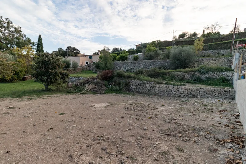 Constructible Urban Plot with Beautiful Views in a quiet street — photo 2