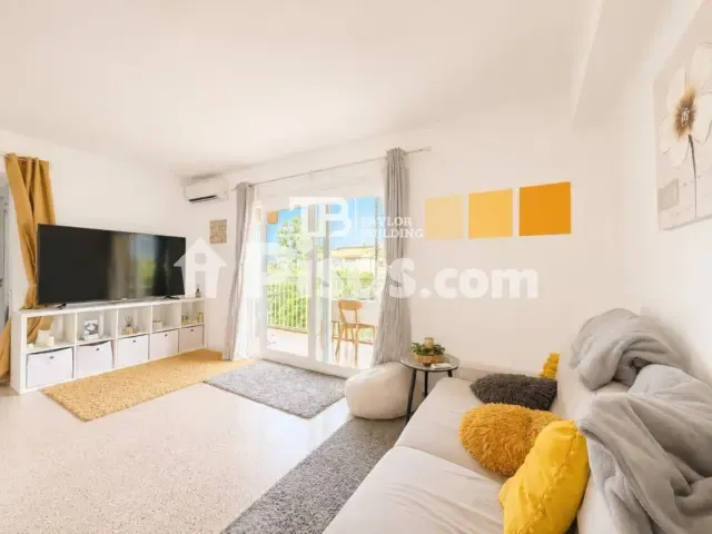 Apartment on Carrer d'Astor — photo 1