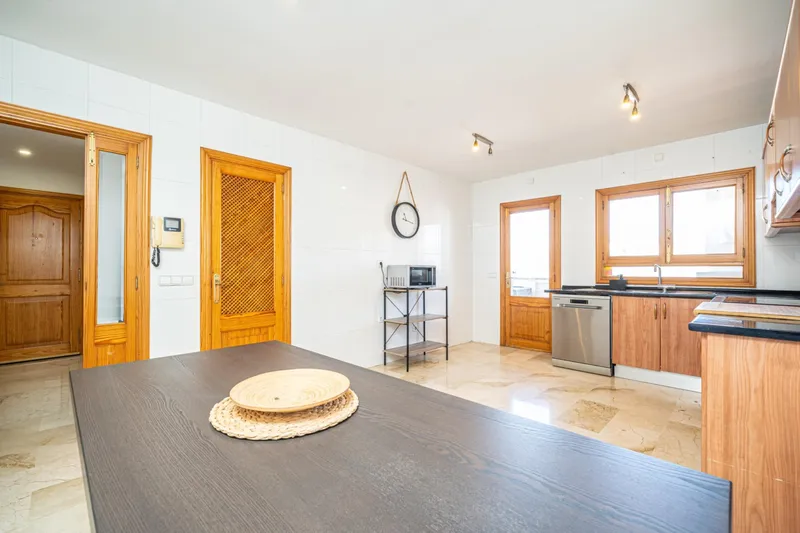 Three-bedroom flat in Inca — photo 8