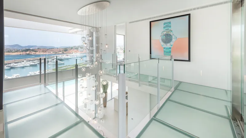 Spectacular designer villa for sale in Port Adriano with harbor and sea views — photo 4