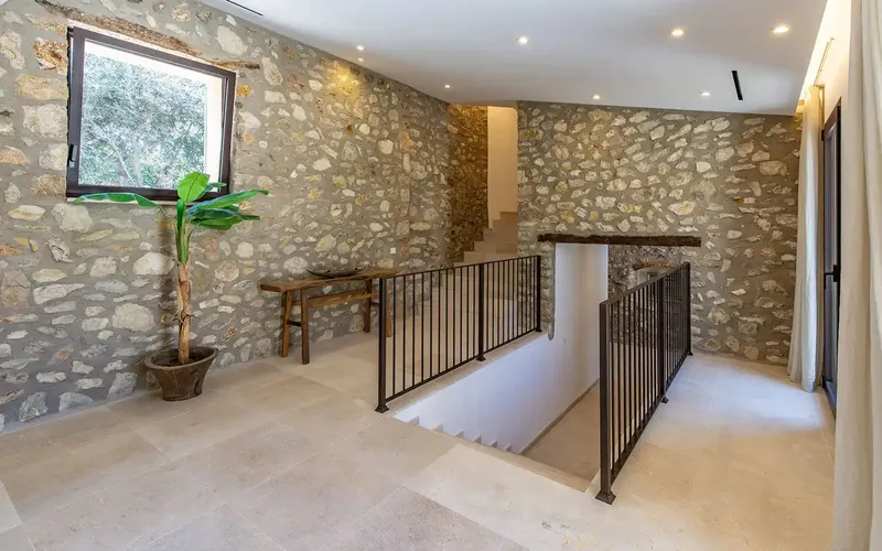 This beautiful newly built Mallorcan-style villa in Es Capdella, an authentic village at the foot of the Sierra de Tramuntana, me — photo 10