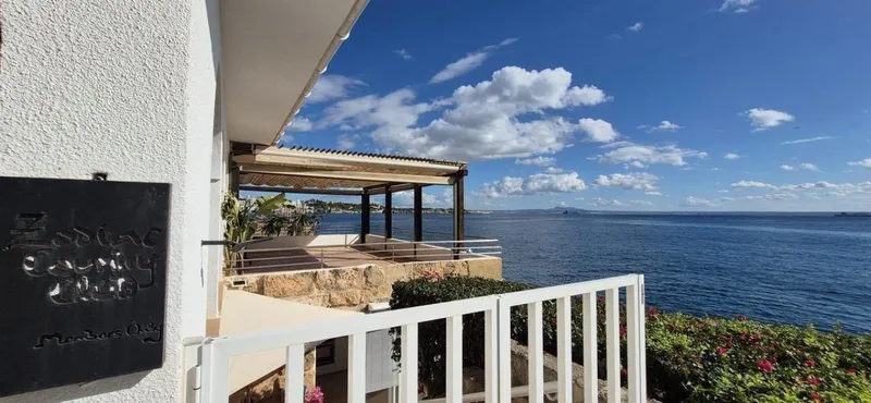 Illetas - Sea-view apartment in first line — photo 11
