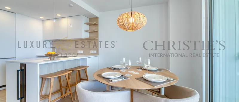 Completely renovated apartment in Illetas with fantastic sea views directly on the sandy beach — photo 3