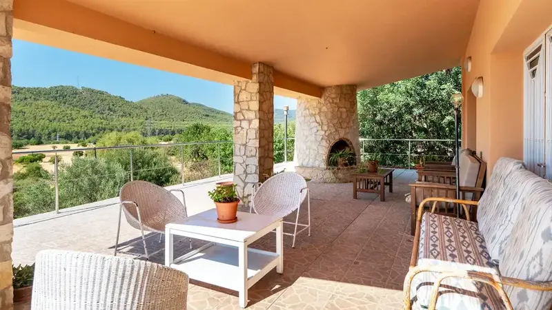 Exclusive rustic finca in the idyllic and sought-after surroundings of Establiments (Palma) — photo 1