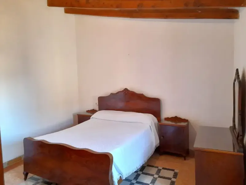 Unlock the potential of this townhouse in a coveted Pollença Pueblo — photo 3