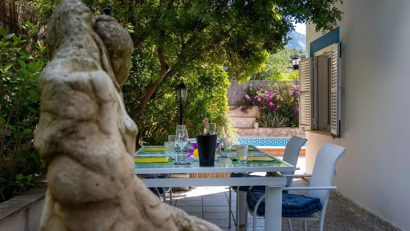 Villa for sale in Puerto de Soller / Port de Soller, Sóller, Mallorca — photo 5