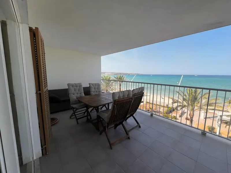 Piso con ascensor en alquiler en Platja de Palma — photo 2