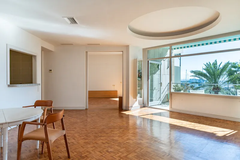 Charming Apartment with Large Terrace and Breathtaking Views of Palma Port — photo 3