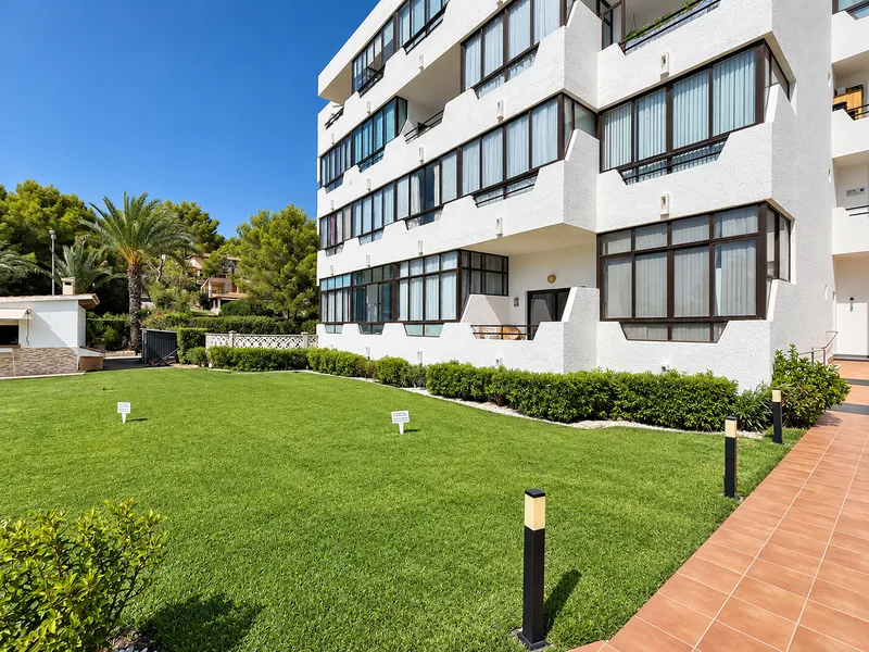 Studio apartment in a residential complex with a pool in a convenient location in Costa de la Calma — photo 2