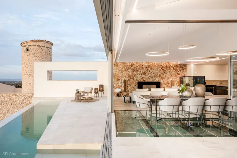 Exclusive and minimalist high tech town house in the heart of Costitx with the most spectacular views — photo 2