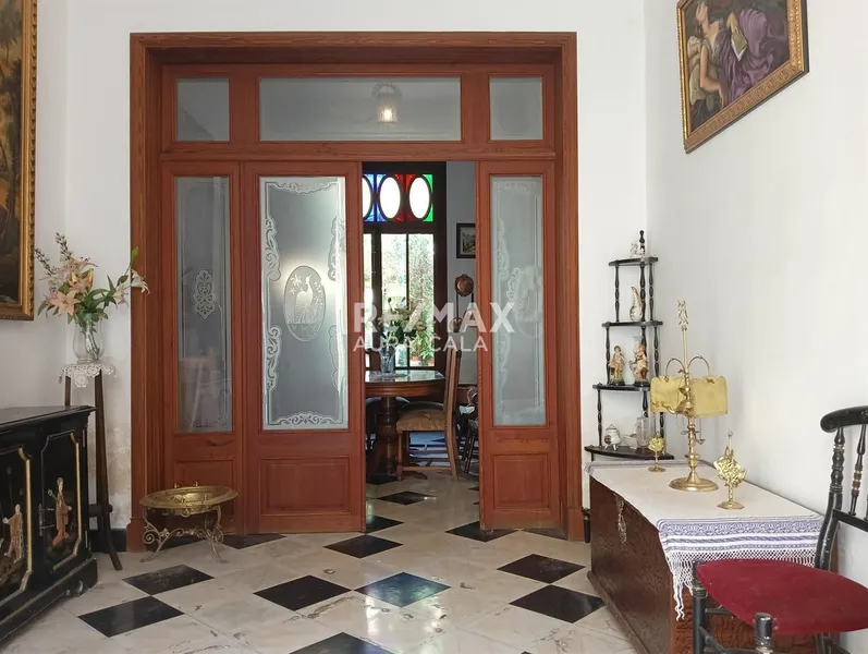 Detached Villa — photo 4