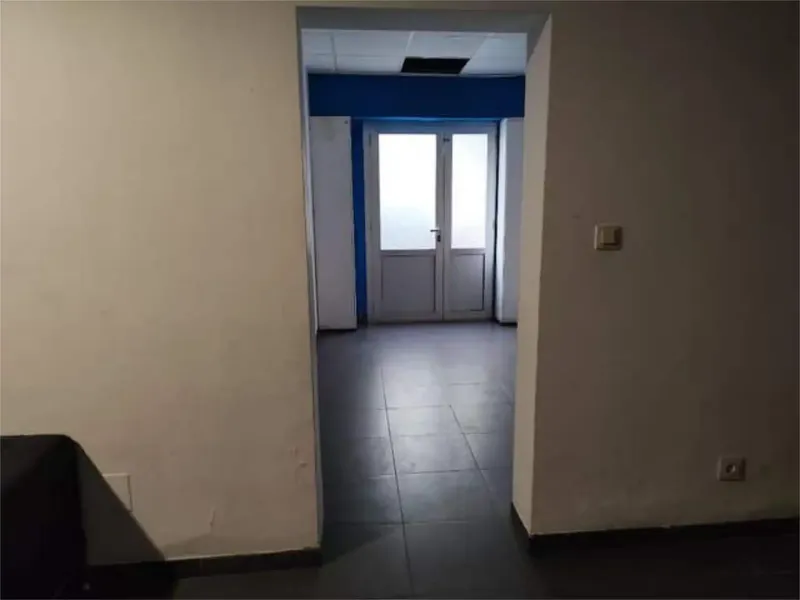 Ground floor of 83 m2 in Santa Catalina (Palma) consisting of shop or ground floor and other rooms. Great potential. It has entrance hall, large sa — photo 3