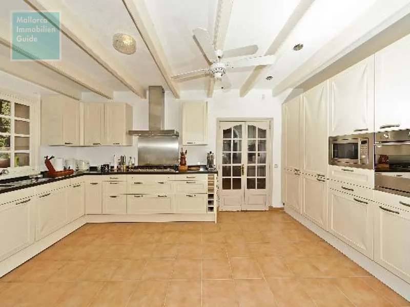 Luxury Villa close to the yacht club in Puerto de Andratx — photo 10