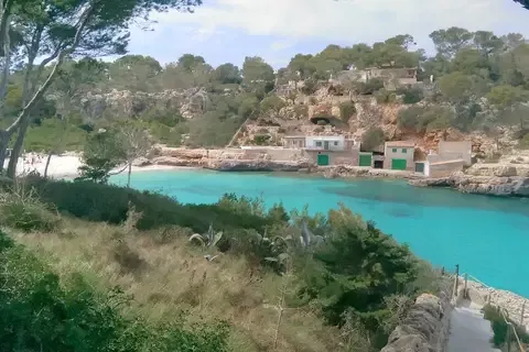 Villa in Cala Llombards, Mallorca — photo 2