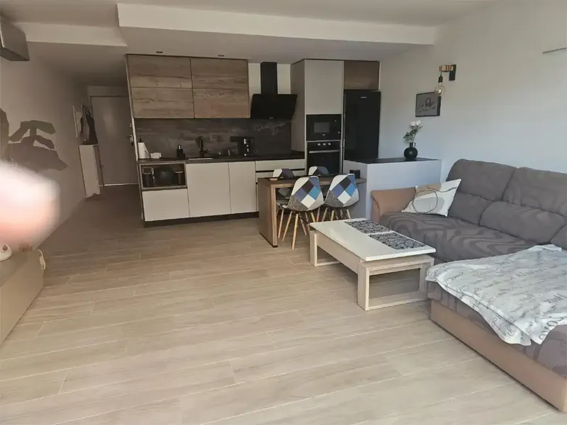 DIRECTO DEL PROPIETARIO, CHALET ADOSADO EN EL CENTRO DE SA CABANETA, MUY TRANQUILO Y CON TODOS LOS SERVICIOS, GARAJE PARTICULAR INDEPENDIENT — photo 4