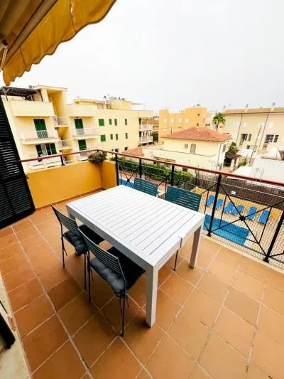 Flat - Ses Salines (Colònia de Sant Jordi) , Built Surface 134m 2 , 3 Bedrooms, 2 Bathrooms, Lift, Pool. — photo 1