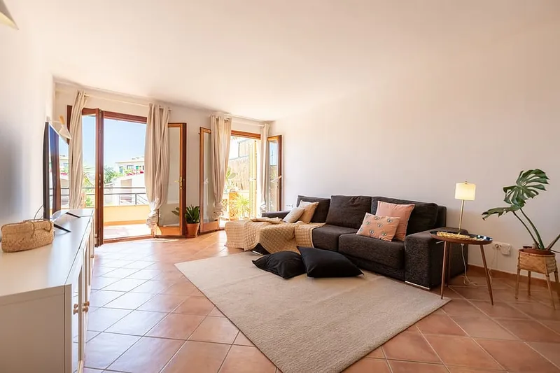 Renovated townhouse in Alaró with garden and garage in Alaró — photo 12