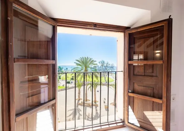 Flat / apartment in Paseo Dalt Murada, La Calatrava, Palma de Mallorca — photo 2