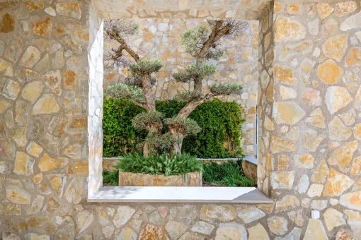 Santa Ponsa, modern villa with two pools and sea views, a short distance from Santa Ponsa beach — photo 2