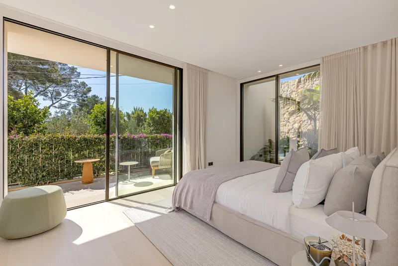 Villa in Portals Nous - Property with sea views and pool — photo 9