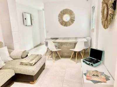 Flat - Palma de Mallorca (La Soledad Norte) , Built Surface 86m 2 , 3 Bedrooms, 1 Bathrooms. — photo 1
