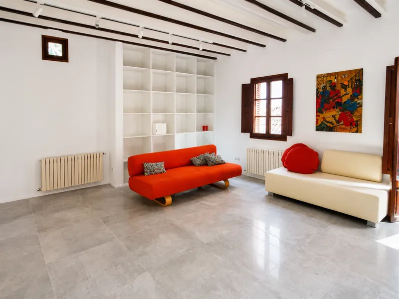 Ref 1908; Charming Mallorcan house with garden and garage for rent in El Terreno — photo 6