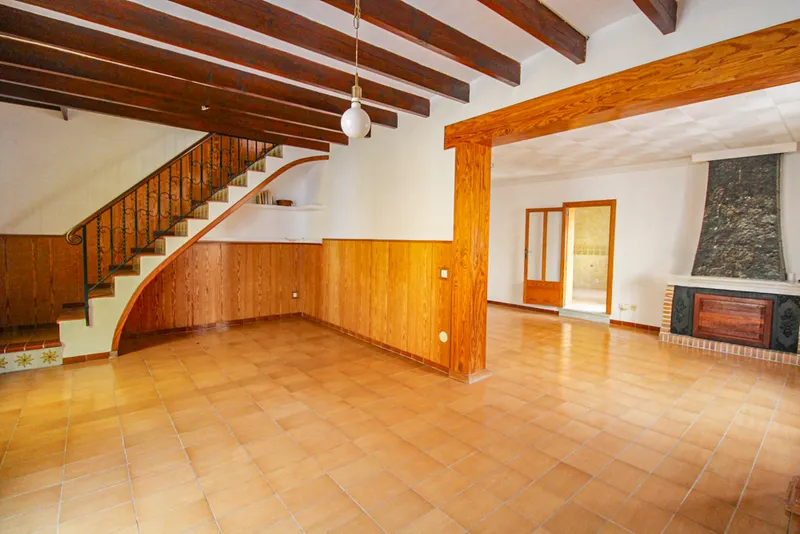 Ref.2451C – S'Arraco – Townhouse in central location with patio — photo 7