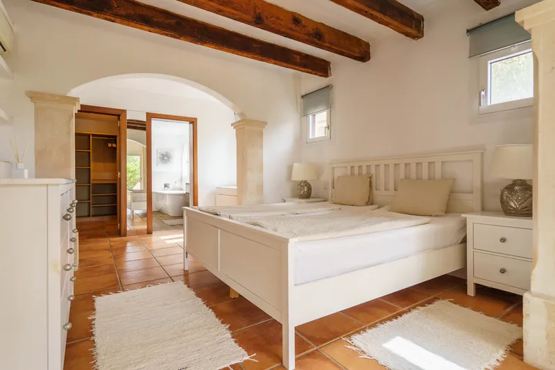 Elegant garden apartment in Santa Ponsa with golf course views — photo 10