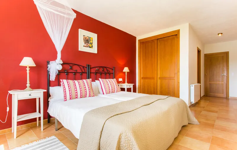 Beautiful finca with vacation rental license in Port Verd / Cala Millor — photo 12