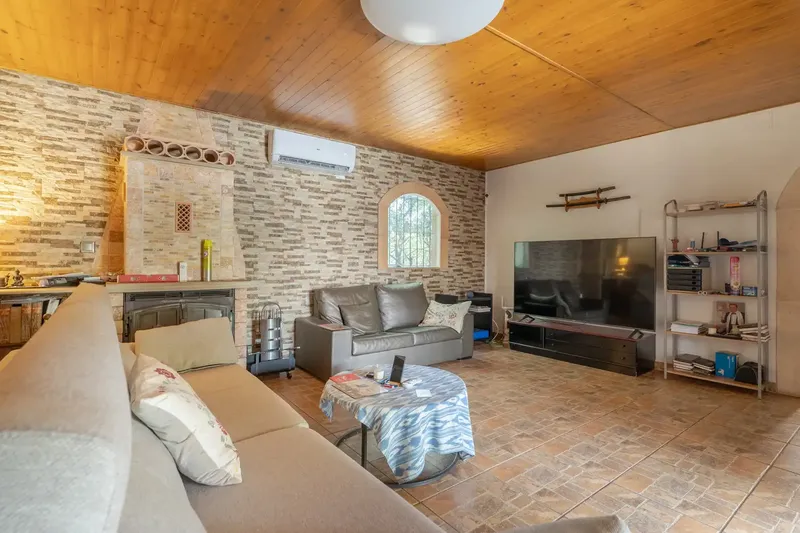 Exceptional finca near Algaida combining tranquility, privacy and Mediterranean lifestyle with a high level of — photo 4
