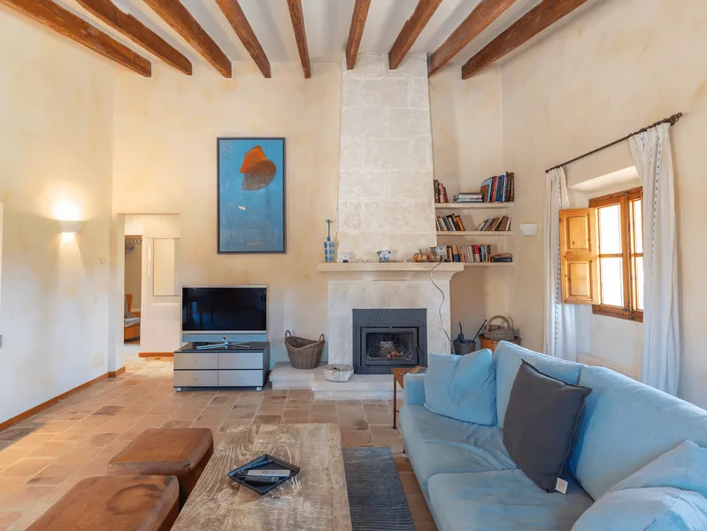Farm with cellar and stables in Pollensa — photo 7