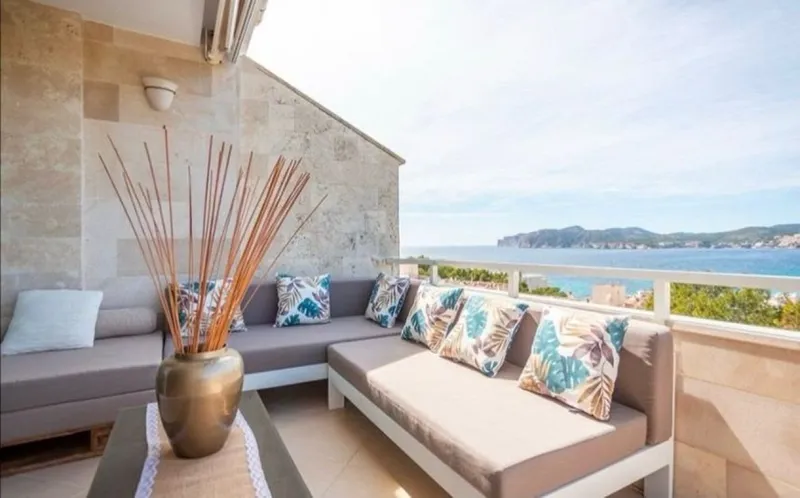 Apartment with Sea View - Beach Access — photo 10