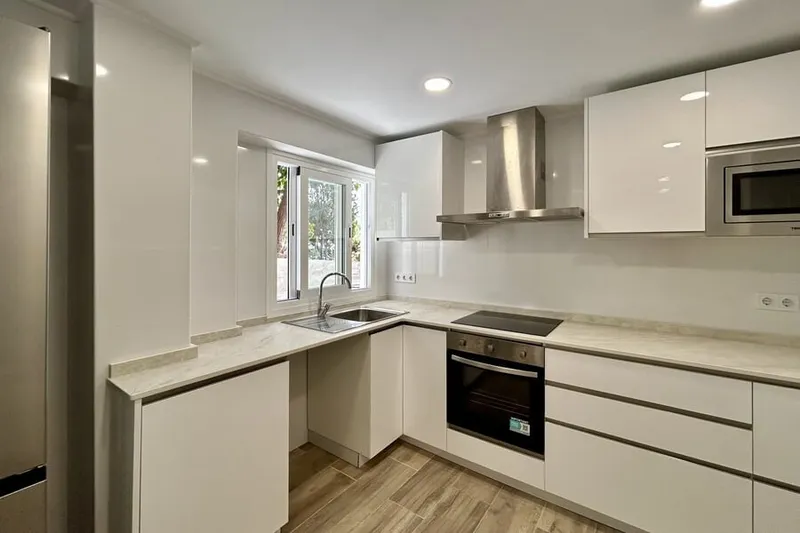 Newly renovated apartment with private garden in San Agustin — photo 7