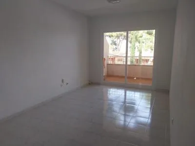 Apartment in Calvià (Santa Ponça) with 67 m² built surface, 5 m² terrace, 2 bedrooms, 1 bathroom — photo 2